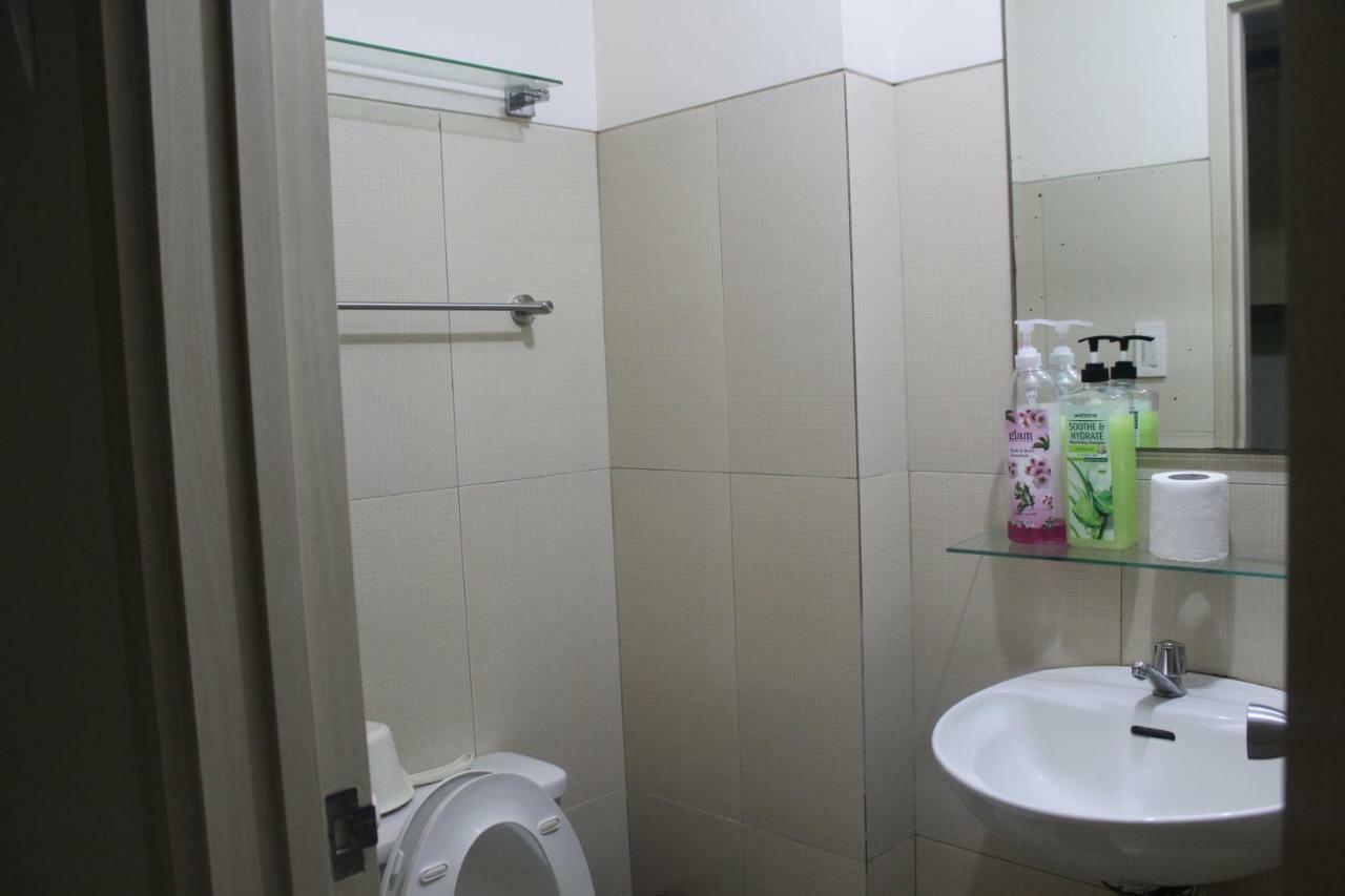 Chateau Elysee A3 Near Airport Wifi Kitchen Paranaque City Esterno foto