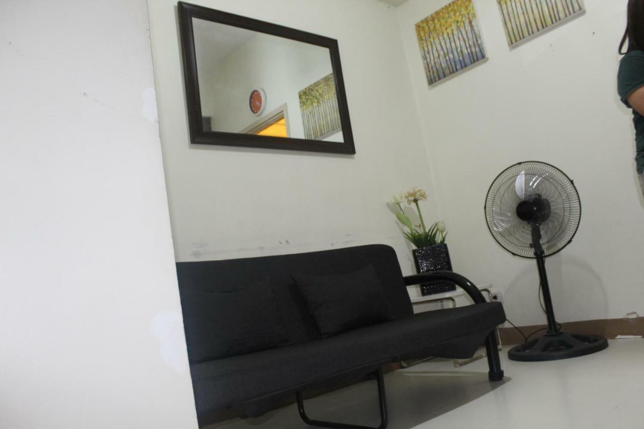 Chateau Elysee A3 Near Airport Wifi Kitchen Paranaque City Esterno foto